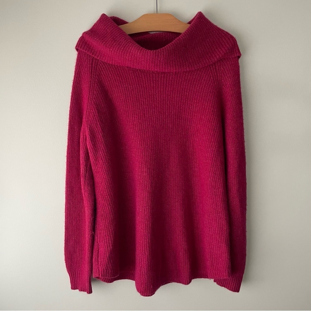 Tahari Merino Wool Knit Sweater Cowl Neck Pullover Dark Pink Size Medium